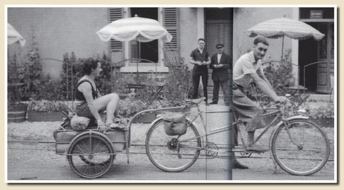 le citadin en vélo pendant l'été 1936