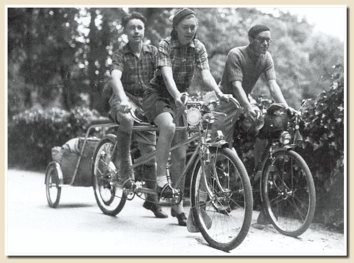 les cyclistes en 1936