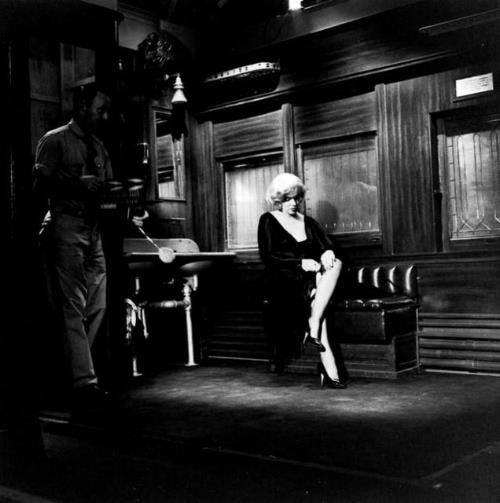 Marilyn Monroe seule